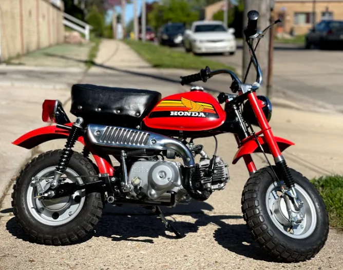 Honda Tahitian Red - Basecoat Aerosol
